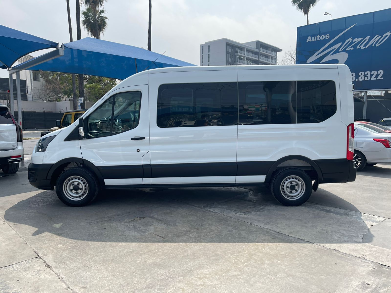 Ford Transit Van 15 Pasajeros Diesel STD 2024