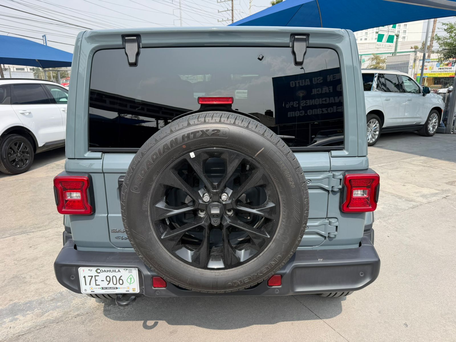 Jeep Wrangler Sahara 4xe 2025