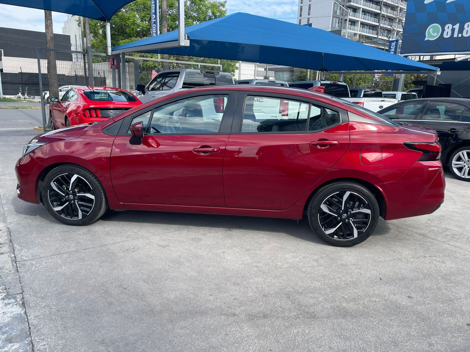 Nissan Versa Advance 2024
