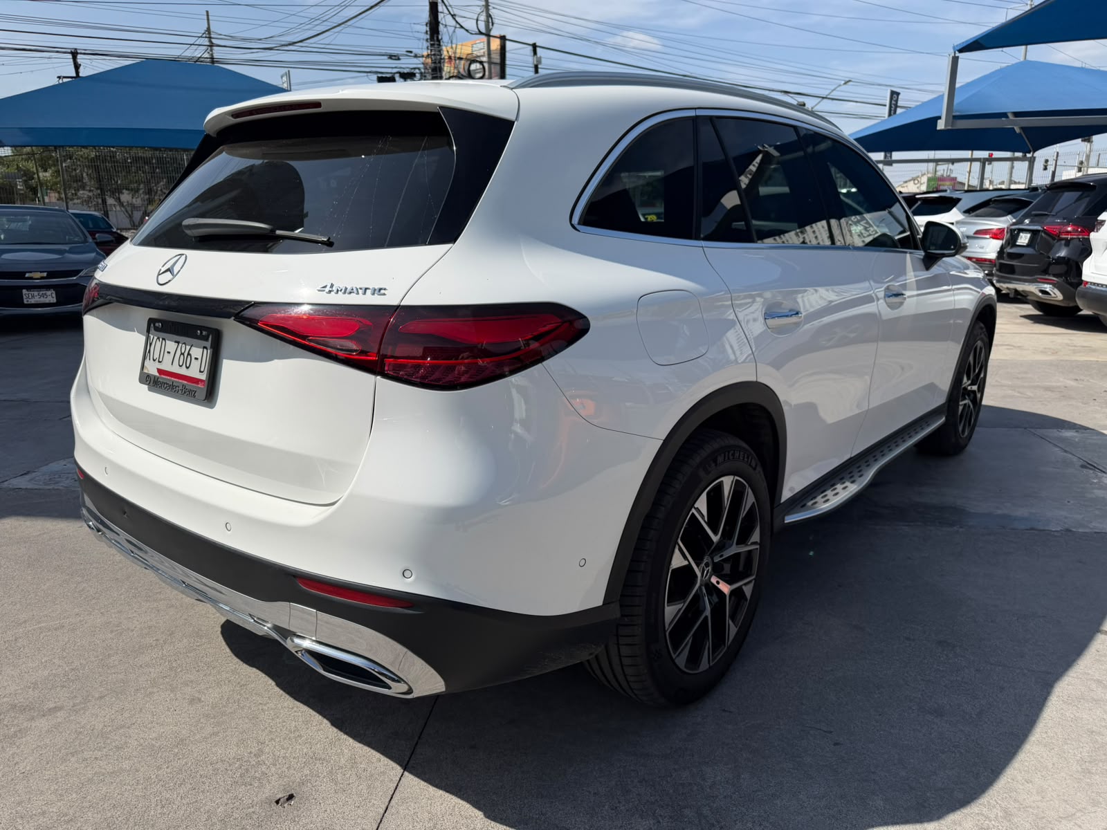 Mercedes-Benz GLC 300 4MATIC 2023